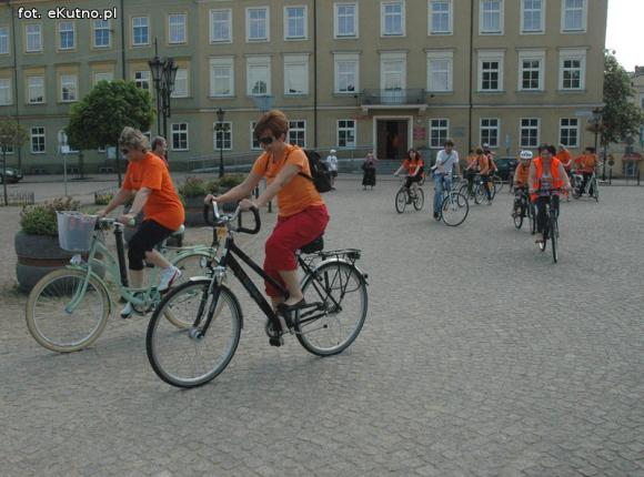 Pod patronatem eKutno.pl: Lokomotywa Tuwima rządzi