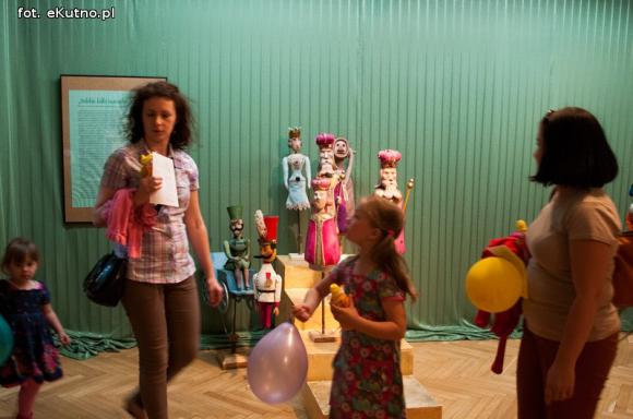 Lalki królowały podczas Nocy w Muzeum w Kutnie