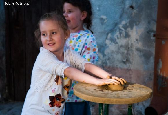 Lalki królowały podczas Nocy w Muzeum w Kutnie