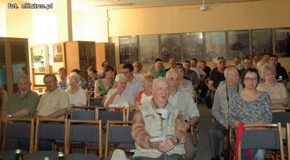 Niezłomny patriota. Wyznanie esbeka - Ksiądz Lipski jest wierny i mnie nie zdradzi