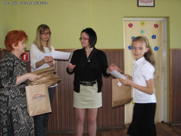 Lokomotywa z wierszami Tuwima dojechała do Krośniewic