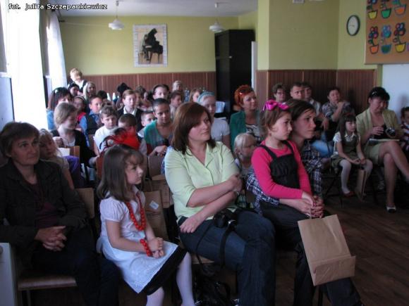 Lokomotywa z wierszami Tuwima dojechała do Krośniewic