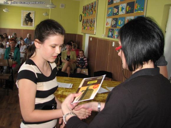 Lokomotywa z wierszami Tuwima dojechała do Krośniewic