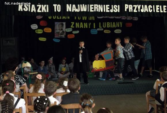 Pasowanie na czytelnika w SP nr 9