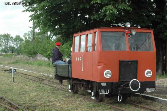 Z miłości do zabytkowej krośniewickiej kolejki wąskotorowej. Burmistrz przeciw?