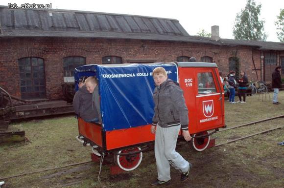 Z miłości do zabytkowej krośniewickiej kolejki wąskotorowej. Burmistrz przeciw?