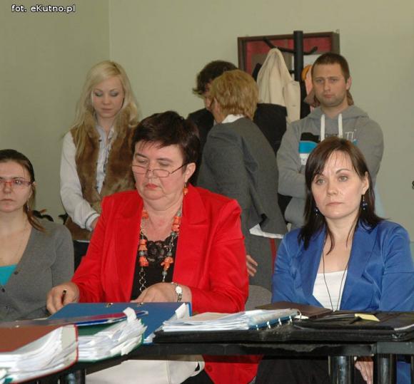 Co to jest gnojowica i co jest wylewane na pola w powiecie kutnowskim? Pozwolenie zintegrowane dla Pini Polonia do zmiany