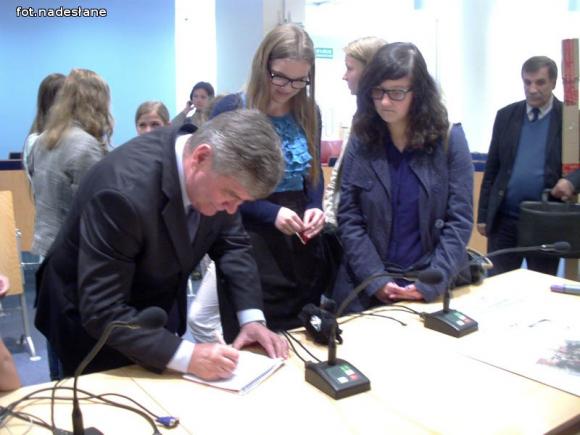 Dziennikarze z Gimnazjum nr 2 u marszałka