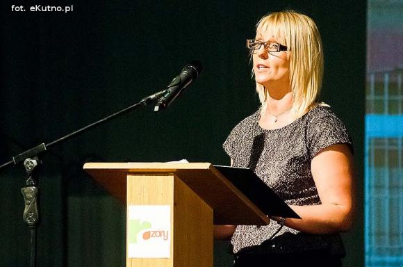 Pod patronatem eKutno.pl: Szkoła, która dała korzenie i skrzydła. Dziękujemy Teściowej!