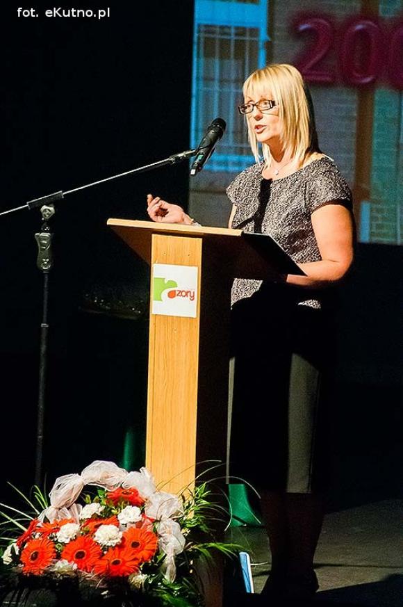 Pod patronatem eKutno.pl: Szkoła, która dała korzenie i skrzydła. Dziękujemy Teściowej!