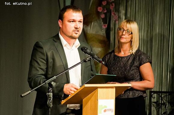 Pod patronatem eKutno.pl: Szkoła, która dała korzenie i skrzydła. Dziękujemy Teściowej!