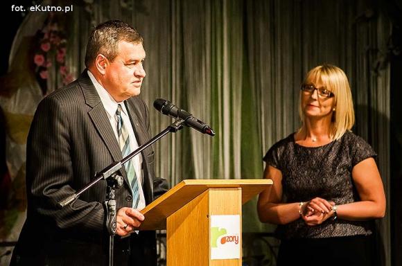 Pod patronatem eKutno.pl: Szkoła, która dała korzenie i skrzydła. Dziękujemy Teściowej!