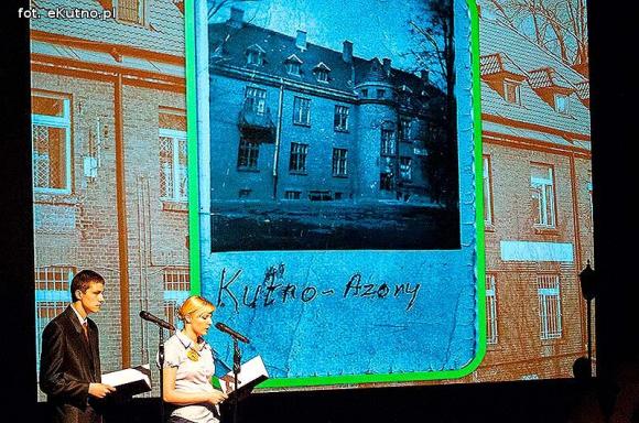 Pod patronatem eKutno.pl: Szkoła, która dała korzenie i skrzydła. Dziękujemy Teściowej!