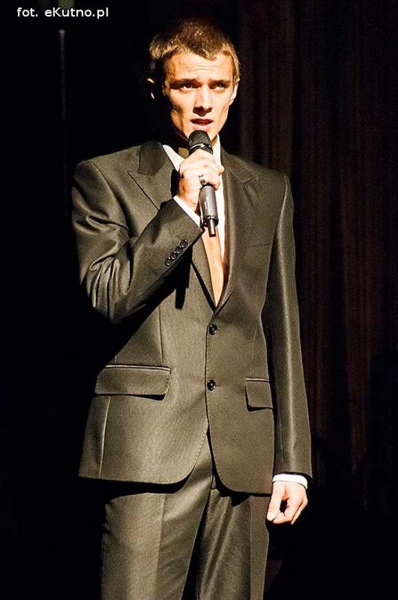 Pod patronatem eKutno.pl: Szkoła, która dała korzenie i skrzydła. Dziękujemy Teściowej!