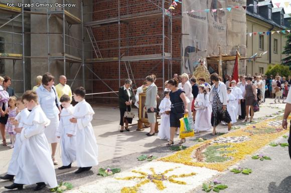 Boże Ciało w Oporowie