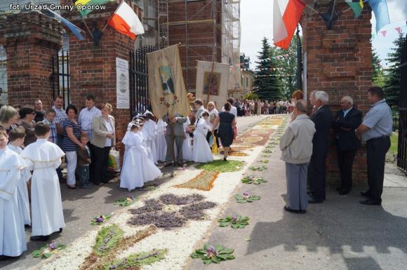 Boże Ciało w Oporowie