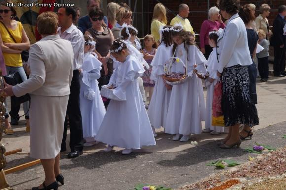 Boże Ciało w Oporowie