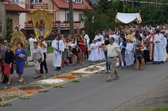 Boże Ciało w Oporowie