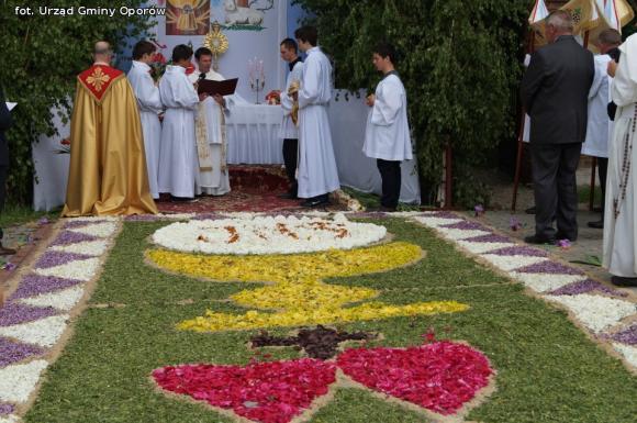 Boże Ciało w Oporowie