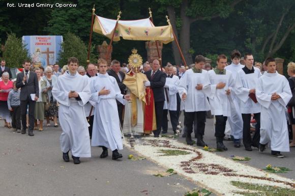 Boże Ciało w Oporowie