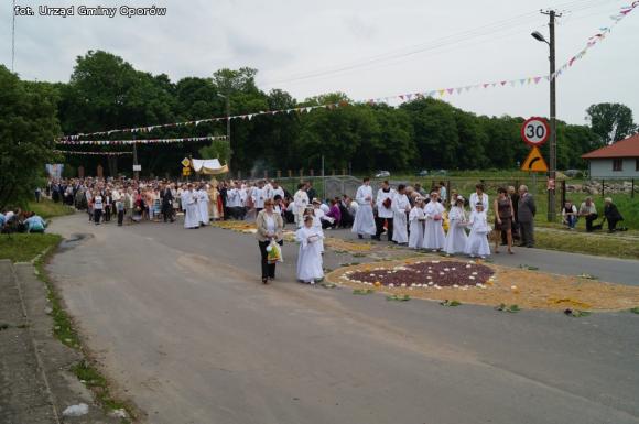 Boże Ciało w Oporowie