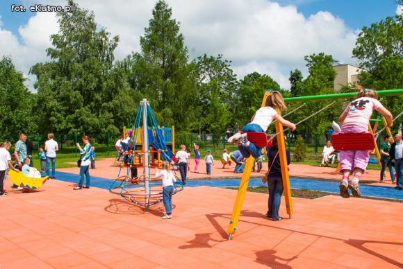 Atrakcje dla dzieciaków na Orliku przy 