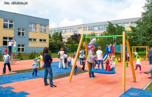 Atrakcje dla dzieciaków na Orliku przy 