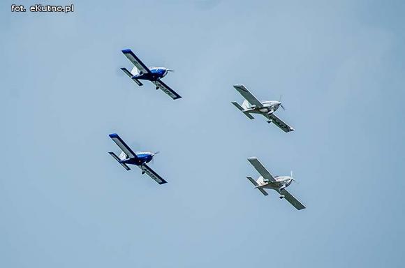 Piknik lotniczy w Płocku