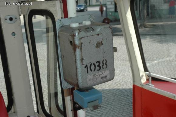 Przejedź się SANem H-100 B i Electric Smile