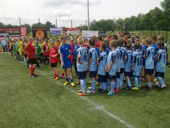 II miejsce Drużyny Świętego Mikołaja z Krośniewic w Turnieju Piłkarskim Warty Sieradz Junior rocznik 2002 OPEN HAIR CUP