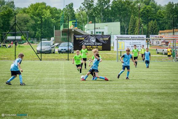 II miejsce Drużyny Świętego Mikołaja z Krośniewic w Turnieju Piłkarskim Warty Sieradz Junior rocznik 2002 OPEN HAIR CUP