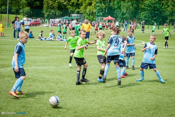 II miejsce Drużyny Świętego Mikołaja z Krośniewic w Turnieju Piłkarskim Warty Sieradz Junior rocznik 2002 OPEN HAIR CUP