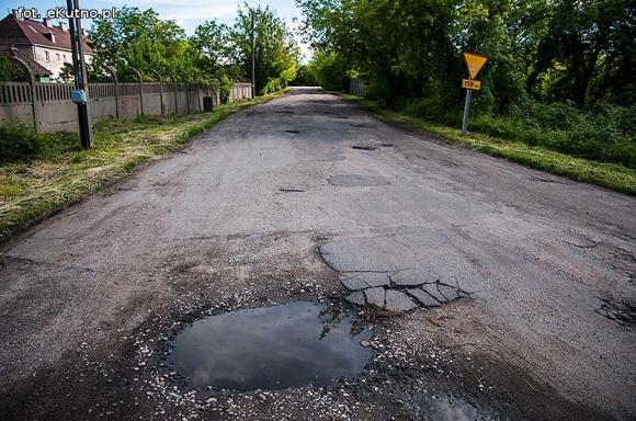 Marny widok: droga na Azory