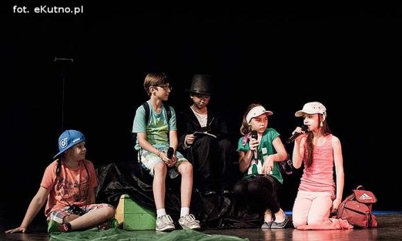 Zapraszamy jutro na spektakle ŁAPY 2013