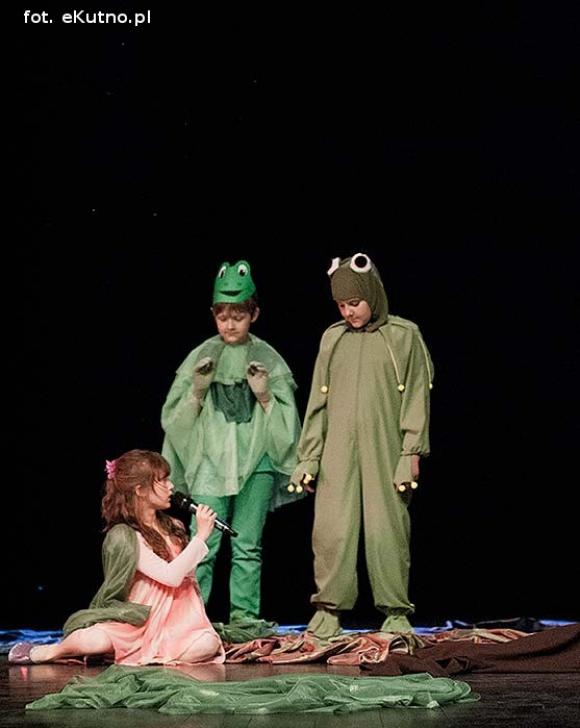 Zapraszamy jutro na spektakle ŁAPY 2013