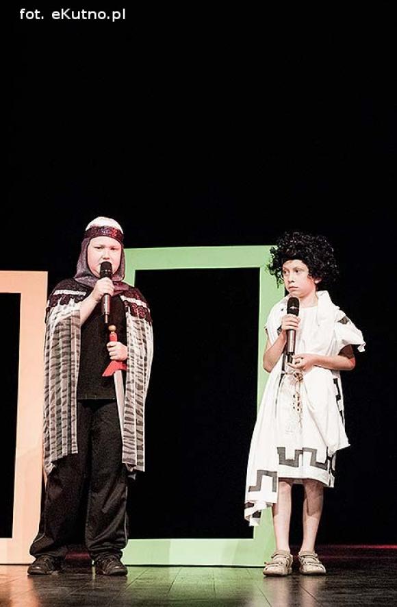 Zapraszamy jutro na spektakle ŁAPY 2013