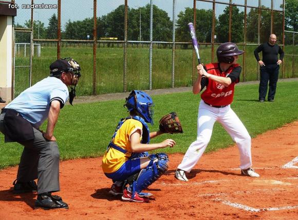 Kutnowskie softballistki wygrały dwa mecze