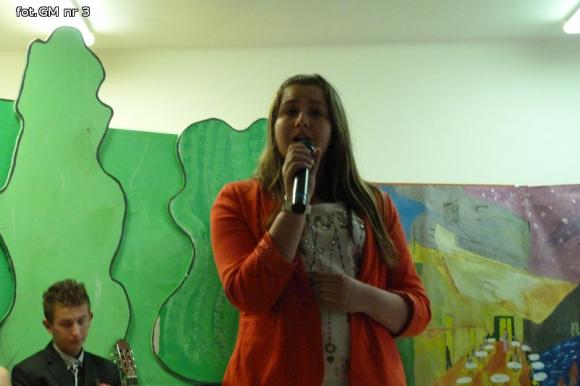 Wieczór poezji śpiewanej w Gimnazjum nr 3 w Kutnie