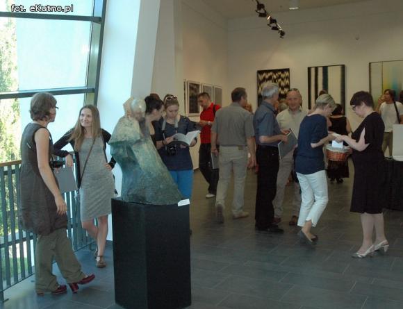 Nowa wystawa w Galerii KDK. Artyści podobnie jak inni ludzie czerpią swoje doświadczenie z przeżywania codzienności