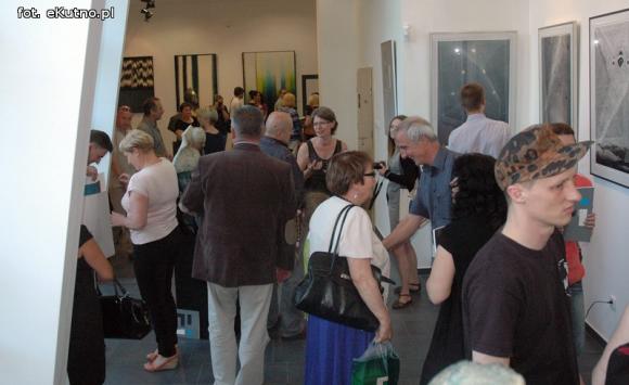 Nowa wystawa w Galerii KDK. Artyści podobnie jak inni ludzie czerpią swoje doświadczenie z przeżywania codzienności