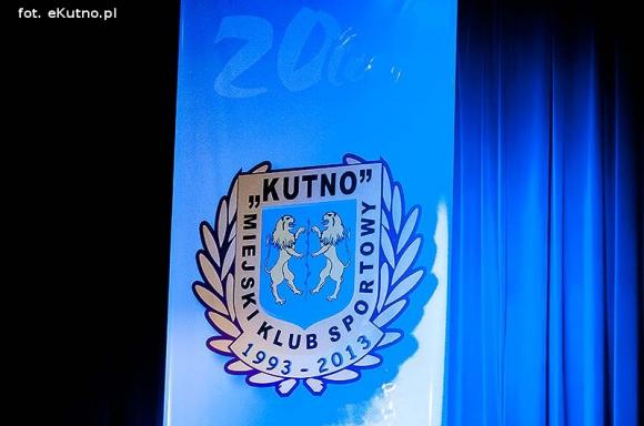 Jest taka zasada: co się podnosi, to i opada. Samych sportowych wzlotów na 20-lecie MKS Kutno