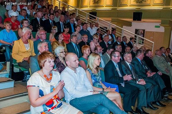 Jest taka zasada: co się podnosi, to i opada. Samych sportowych wzlotów na 20-lecie MKS Kutno