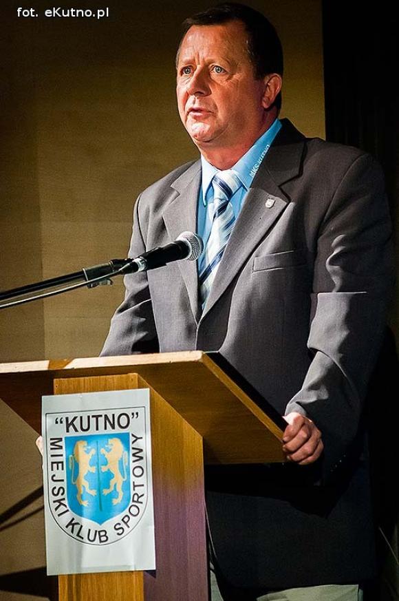 Jest taka zasada: co się podnosi, to i opada. Samych sportowych wzlotów na 20-lecie MKS Kutno