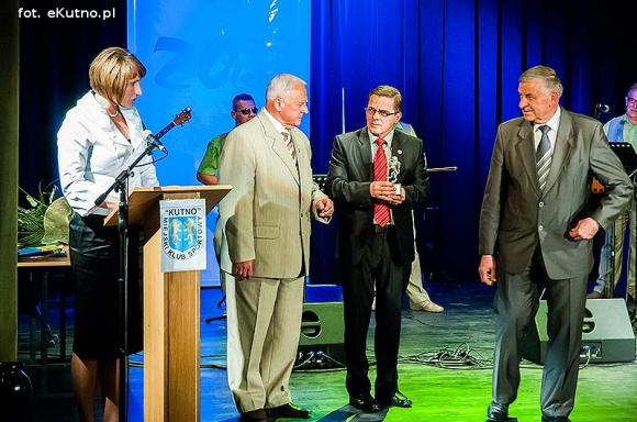 Jest taka zasada: co się podnosi, to i opada. Samych sportowych wzlotów na 20-lecie MKS Kutno