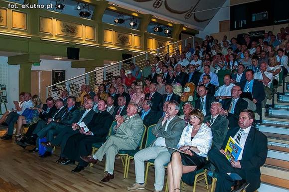 Jest taka zasada: co się podnosi, to i opada. Samych sportowych wzlotów na 20-lecie MKS Kutno