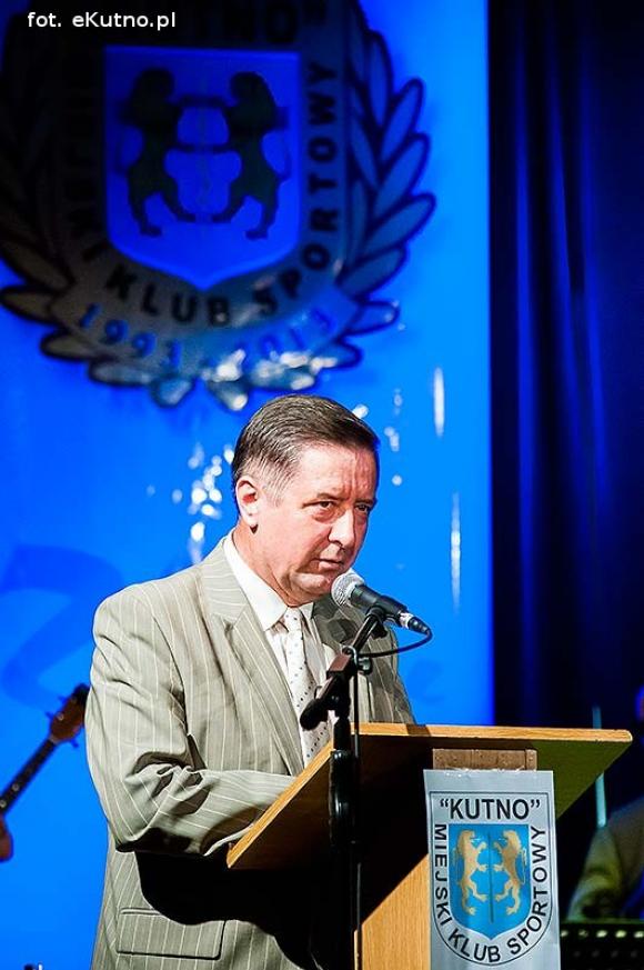 Jest taka zasada: co się podnosi, to i opada. Samych sportowych wzlotów na 20-lecie MKS Kutno