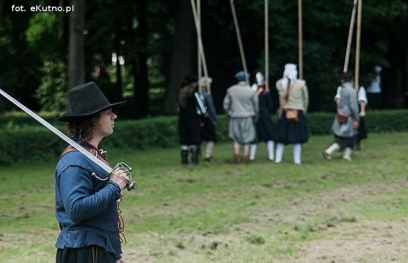 Kultura sarmacka królowała na Zamku w Oporowie