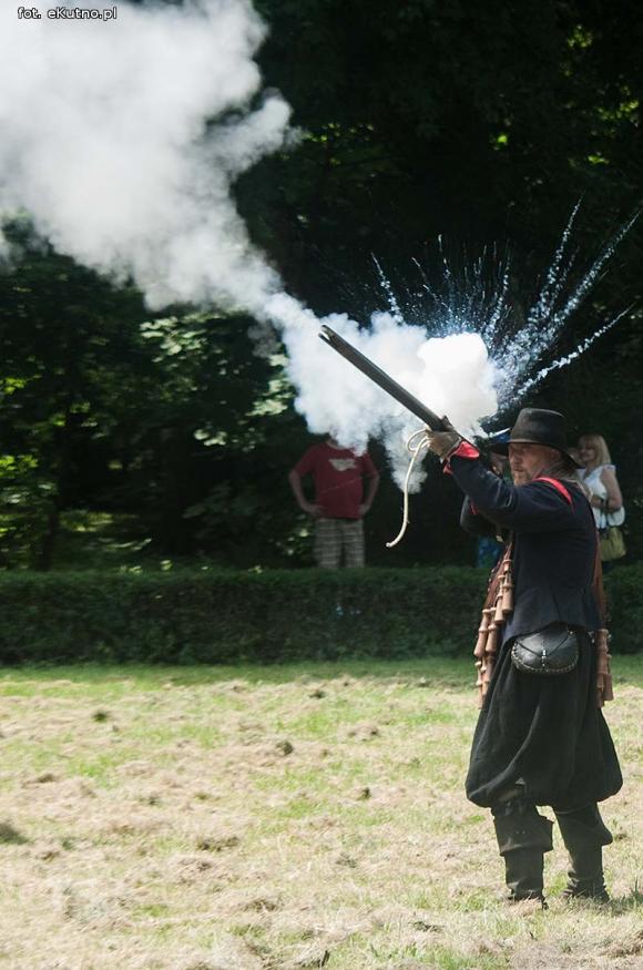 Kultura sarmacka królowała na Zamku w Oporowie