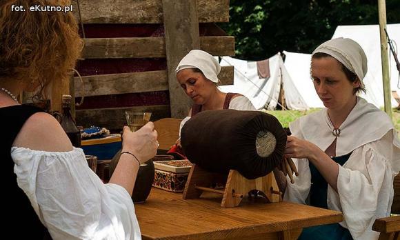 Kultura sarmacka królowała na Zamku w Oporowie