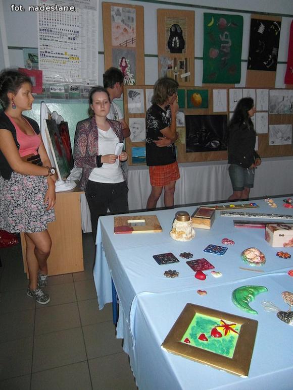 W Gimnazjum nr 2 uczniowie rozwijali swoje zdolności plastyczne